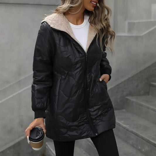 Lina™ | Lightweight Thermal Jacket with Hood and Zipper